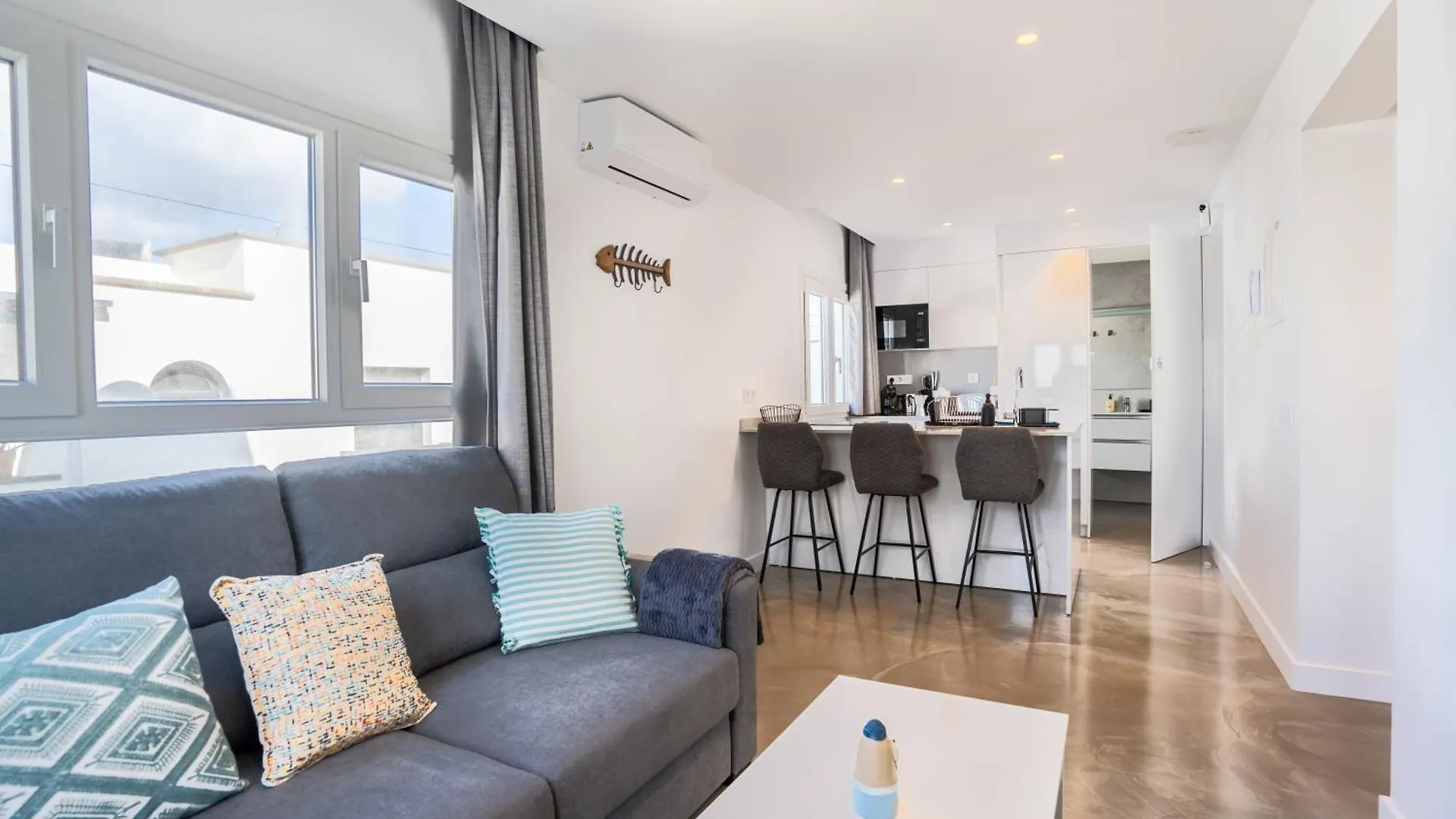 2 Apartments Sea Breeze Famara