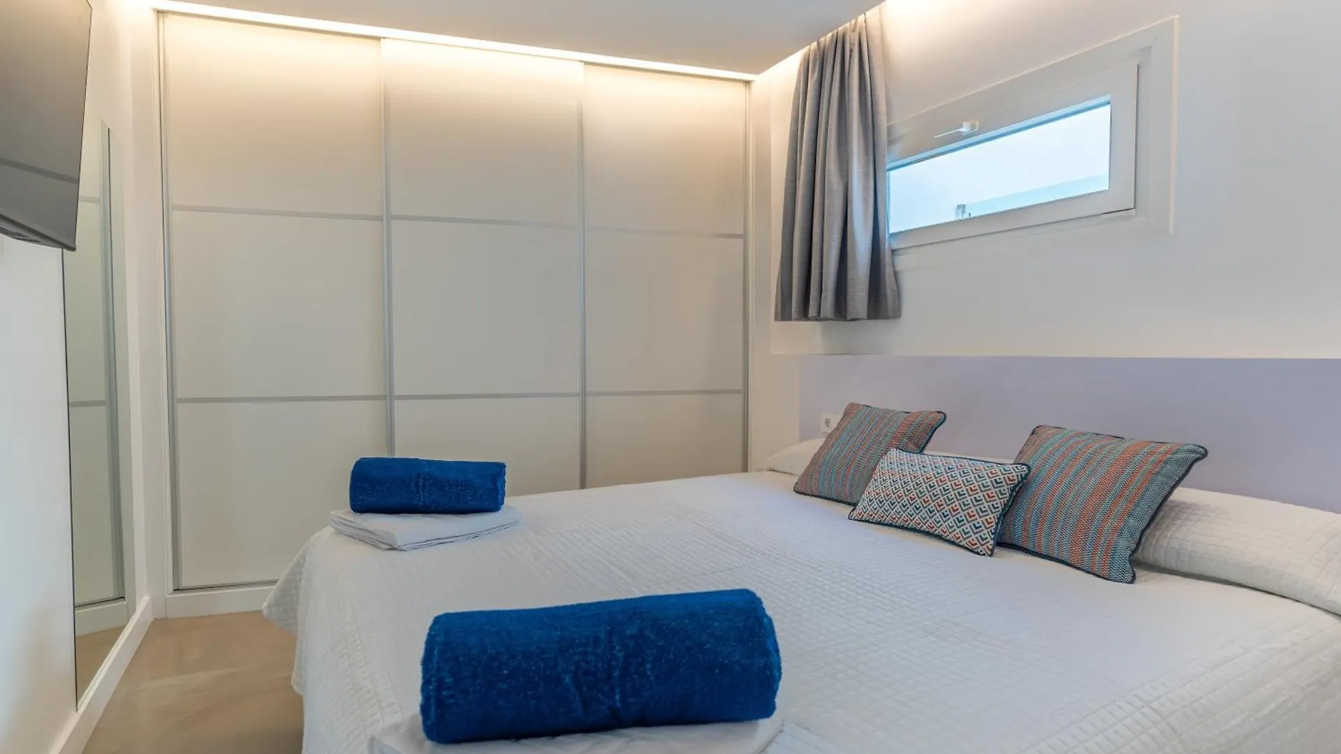 2 Apartments Sea Breeze Famara 0*,  Spain