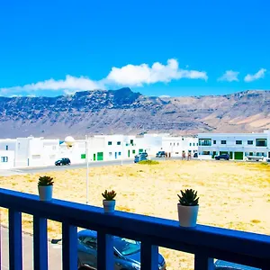 Apartamento El Arenal De, Famara