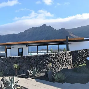 La Belle Vie Holiday home